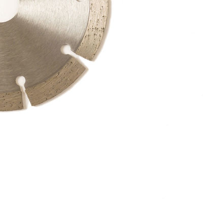 kualitas tinggi Segmented Diamond Blade Cold Press 5 inci 125 × 1,2 / 1,8 × 10 × 22,23 × 9T Untuk Tujuan Umum, Batu Dan Beton
