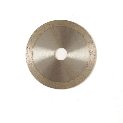 Hot Press Kualitas Tinggi 4.3 inci 110 × 1.2 / 1.8 × 10 × 20mm Diamond Tile Saw Blade Untuk Keramik, Beton Marmer