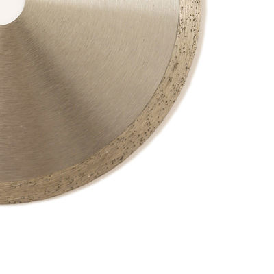 7 inci '180 × 1.6 / 2.2 × 10 × 22.23mm Hot Press Diamond Tile Saw Blades Untuk Tujuan Umum, Keramik, Marmer Dan Beton